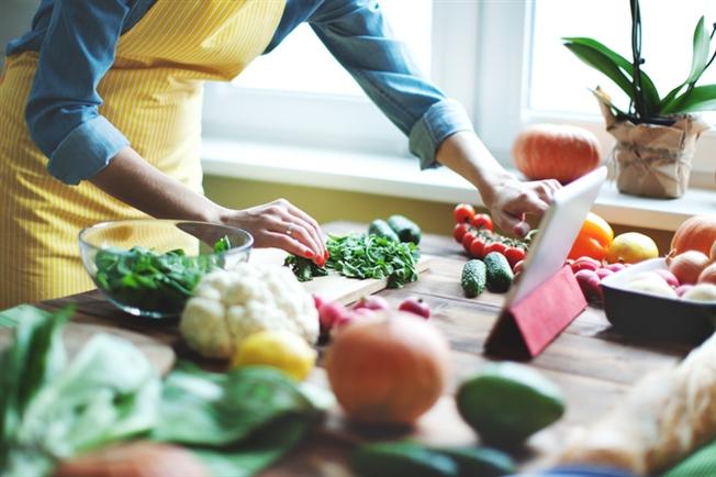 Vegan and vegetarian FAQ Vegan and vegetarian FAQ