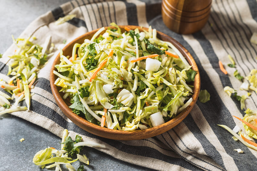 Cabbage and vegetable salad