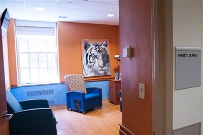 Family lounge at the Lori Beth Brodsky Pediatric Wind at Bryn Mawr Hospital Family lounge at the Lori Beth Brodsky Pediatric Wind at Bryn Mawr Hospital