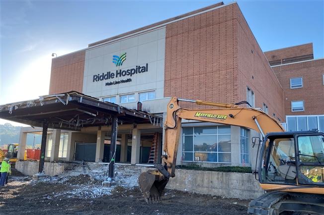 Riddle Hospital construction Riddle Hospital construction