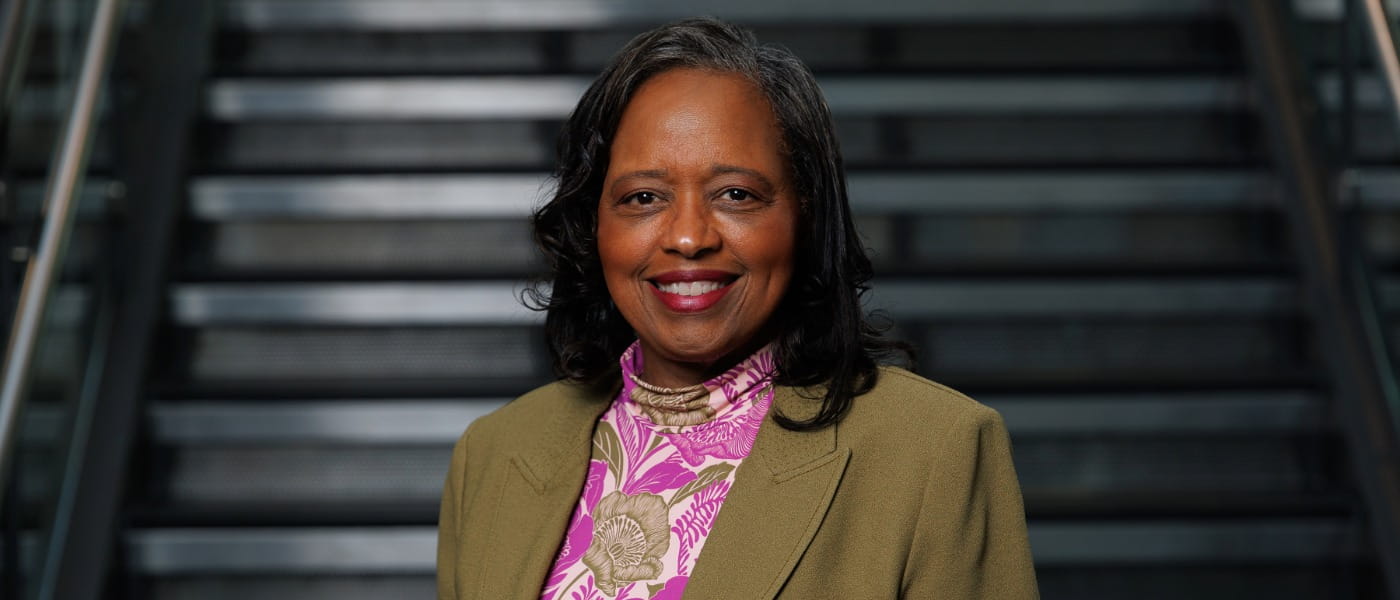 Shelly Buck