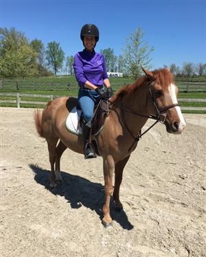 Megan van Sinderen with horse Megan van Sinderen with horse